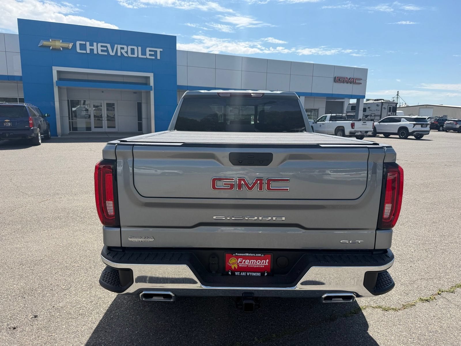 2024 GMC Sierra 1500 SLT