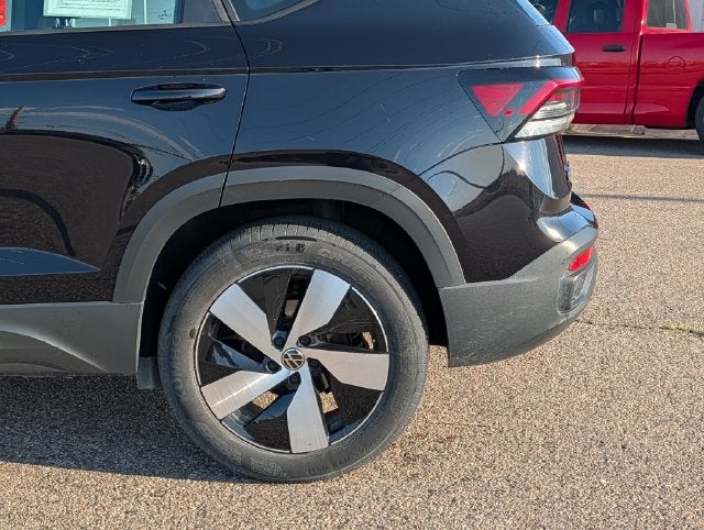 2025 Volkswagen Taos S - Photo 14