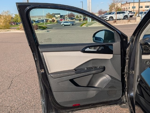 2025 Volkswagen Taos S - Photo 16