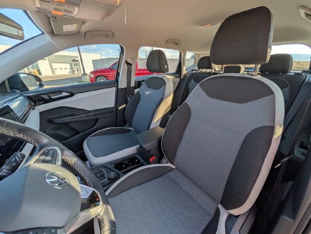 2025 Volkswagen Taos S - Photo 19