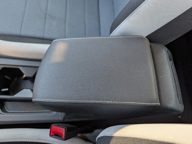 2025 Volkswagen Taos S - Photo 35