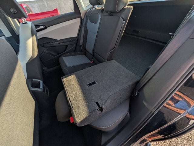 2025 Volkswagen Taos S - Photo 41