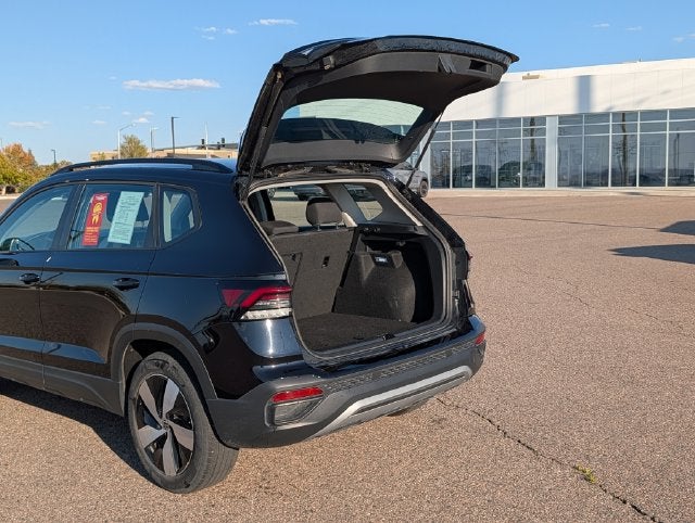 2025 Volkswagen Taos S - Photo 8