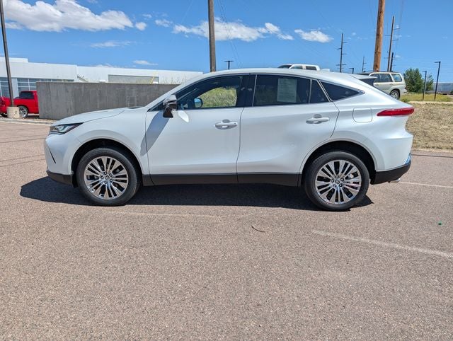 2023 Toyota Venza Limited - Photo 14