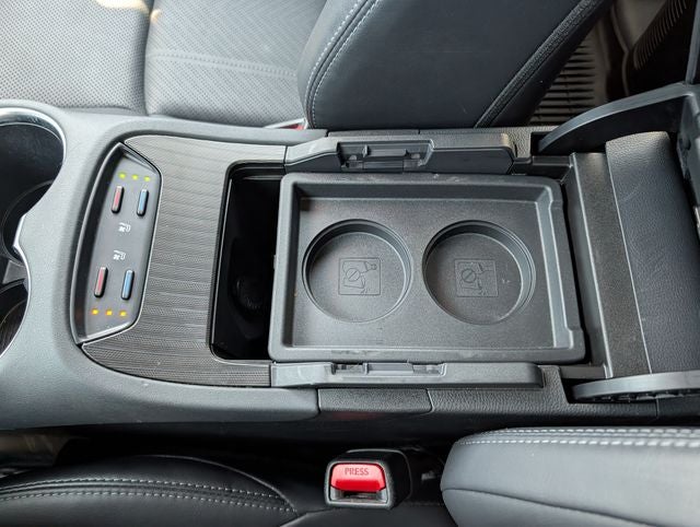 2023 Toyota Venza Limited - Photo 42