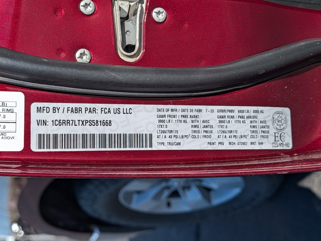 2023 RAM 1500 SLT