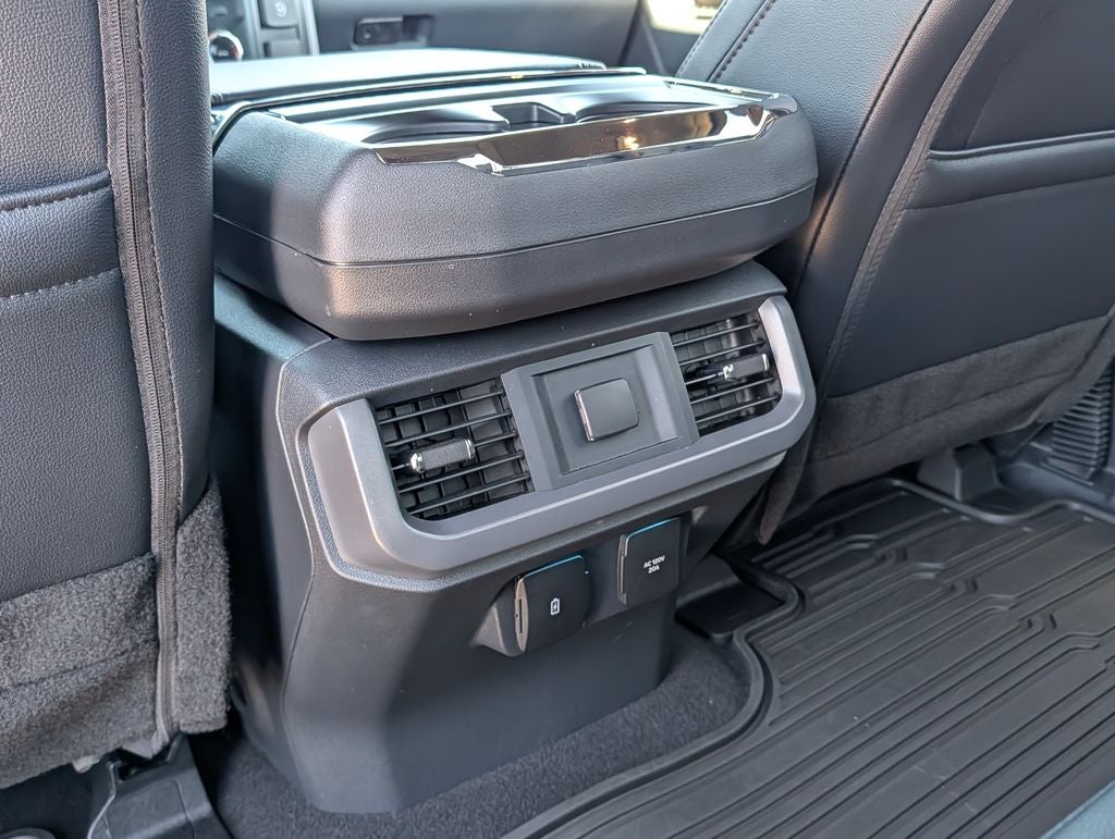 2025 Ford F-150 Lariat 157"
