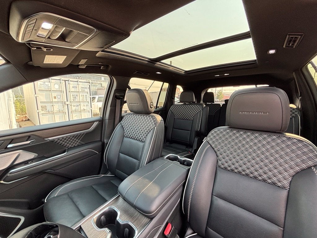 2024 GMC Acadia Denali Reserve AWD