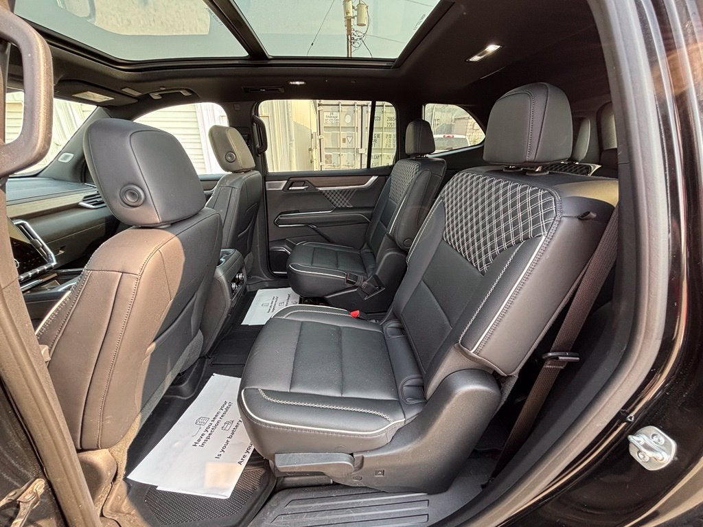 2024 GMC Acadia Denali Reserve AWD