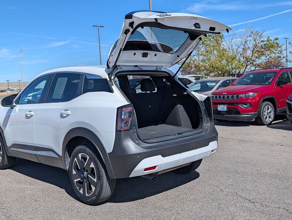 2025 Nissan Kicks SV