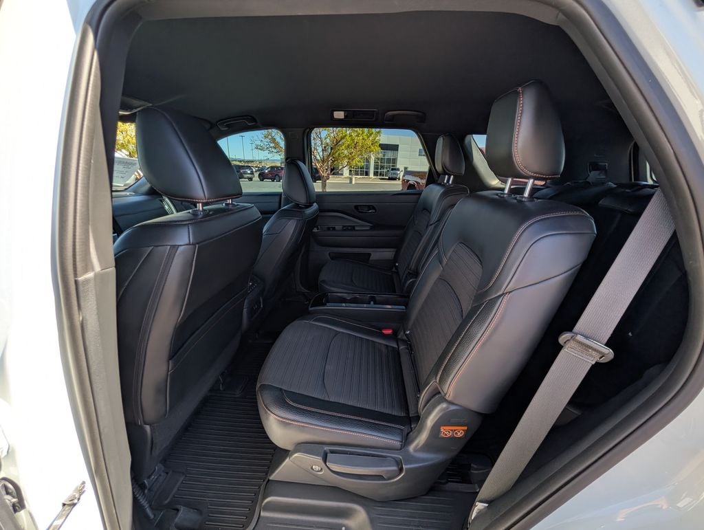 2025 Nissan Pathfinder Rock Creek