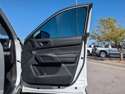 2025 Nissan Pathfinder Rock Creek