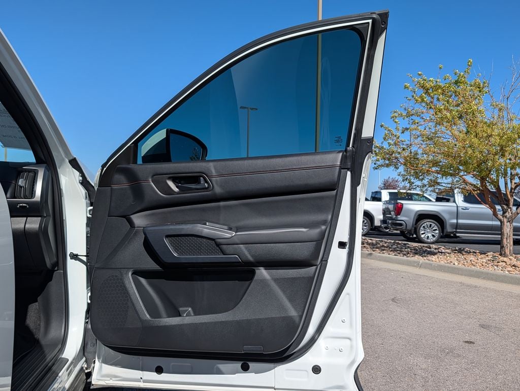 2025 Nissan Pathfinder Rock Creek