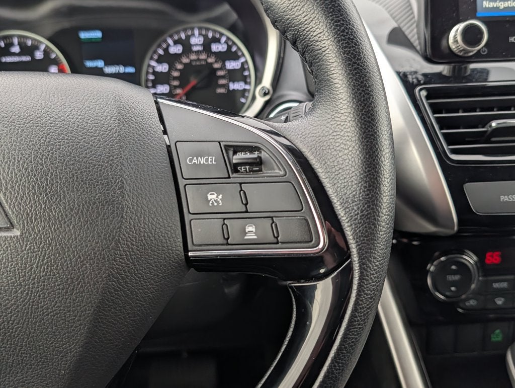 2025 Mitsubishi Eclipse Cross Base