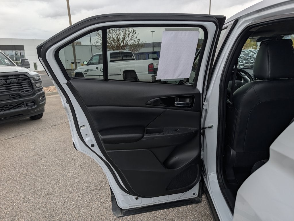 2025 Mitsubishi Eclipse Cross Base