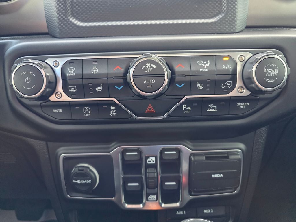 2020 Jeep Gladiator Sport