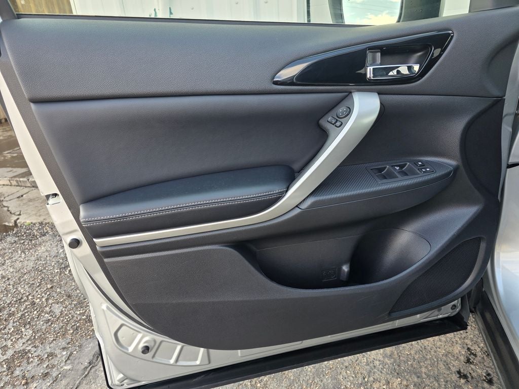 2024 Mitsubishi Eclipse Cross SE
