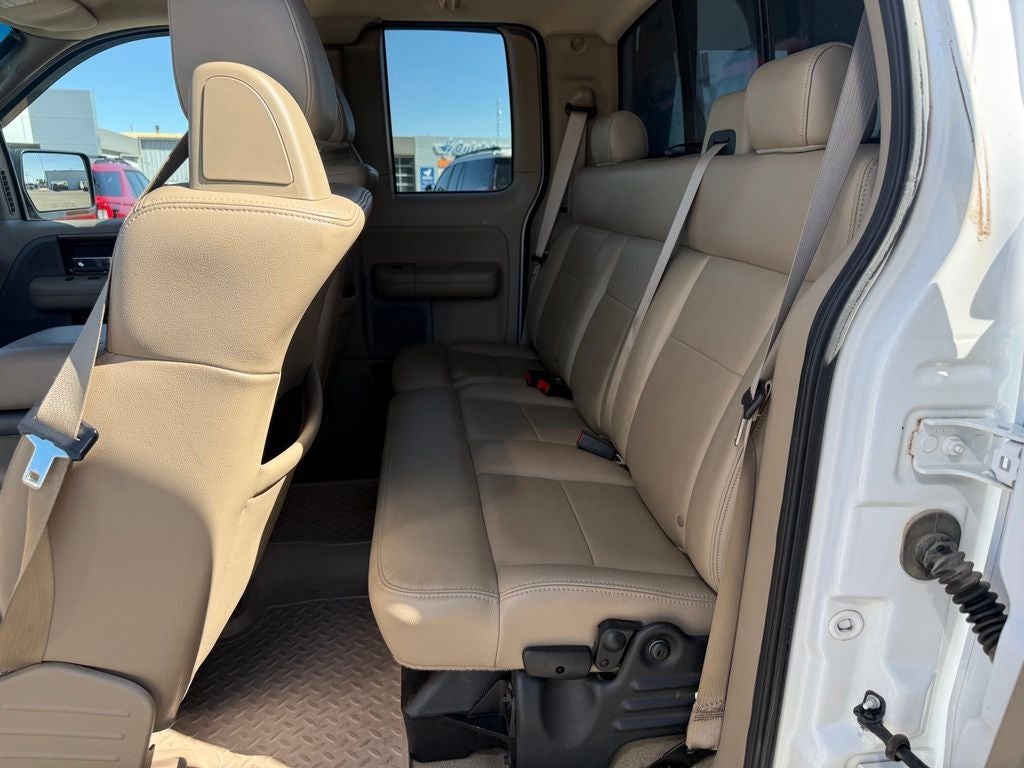 2005 Ford F-150 Lariat