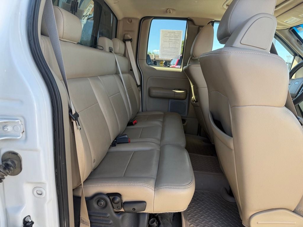 2005 Ford F-150 Lariat