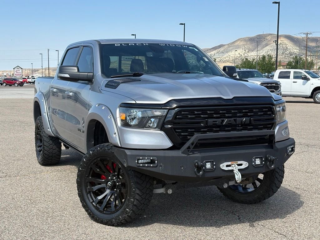 2022 RAM 1500 Big Horn/Lone Star Black Widow PKG