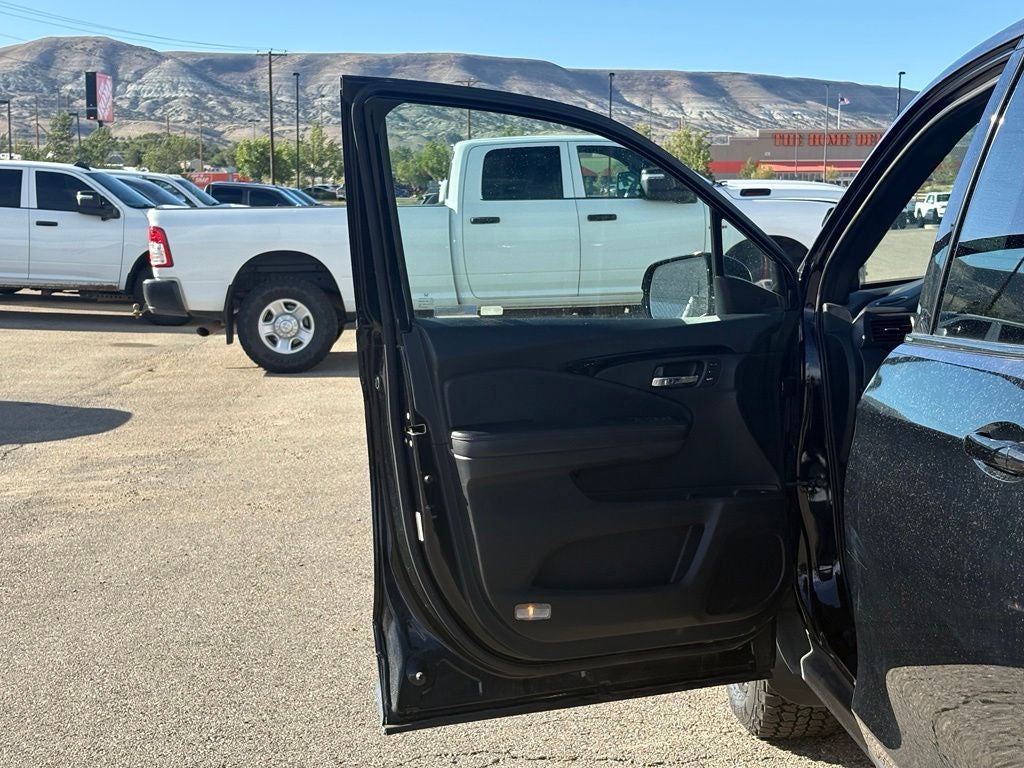 2018 Honda Ridgeline Black Edition