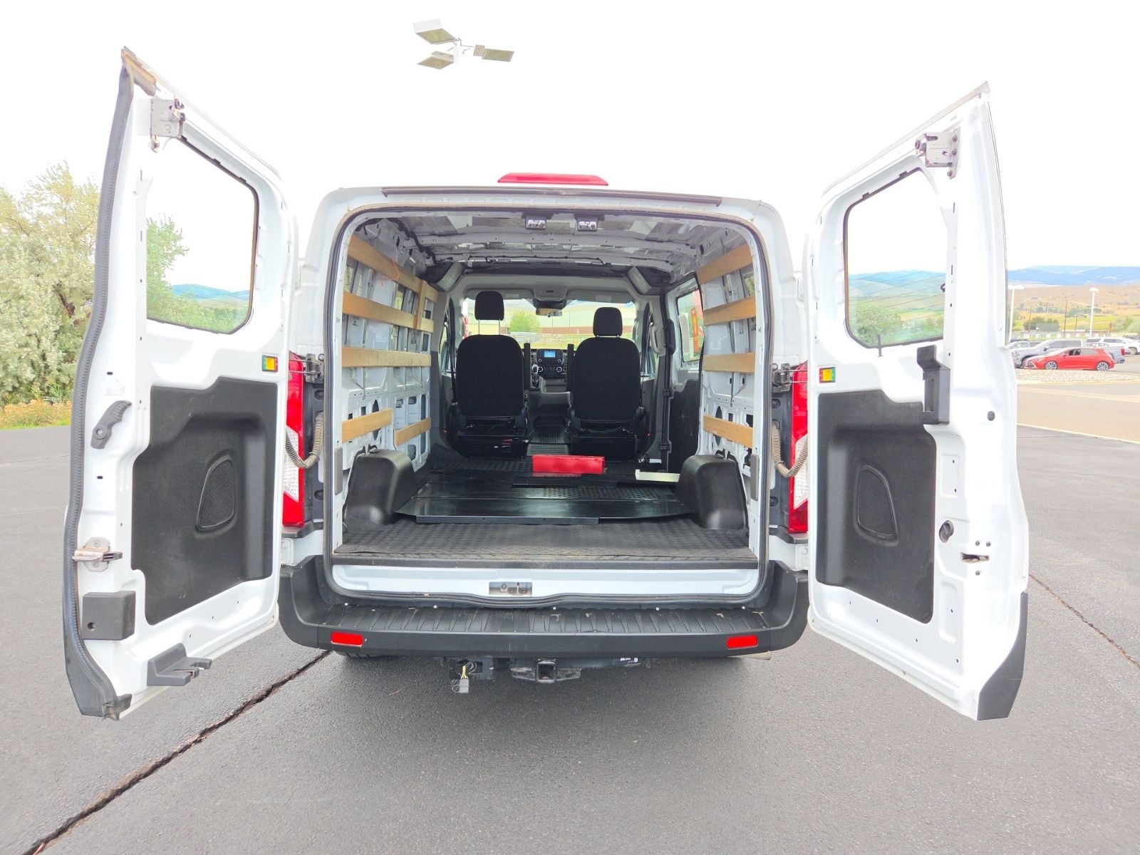 2023 Ford Transit-250 Base
