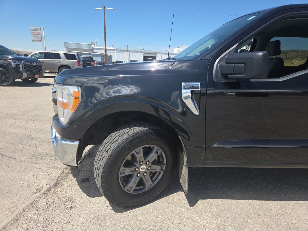 2022 Ford F-150 Base