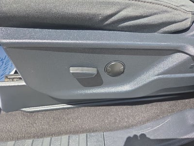 2022 Ford F-150 Base