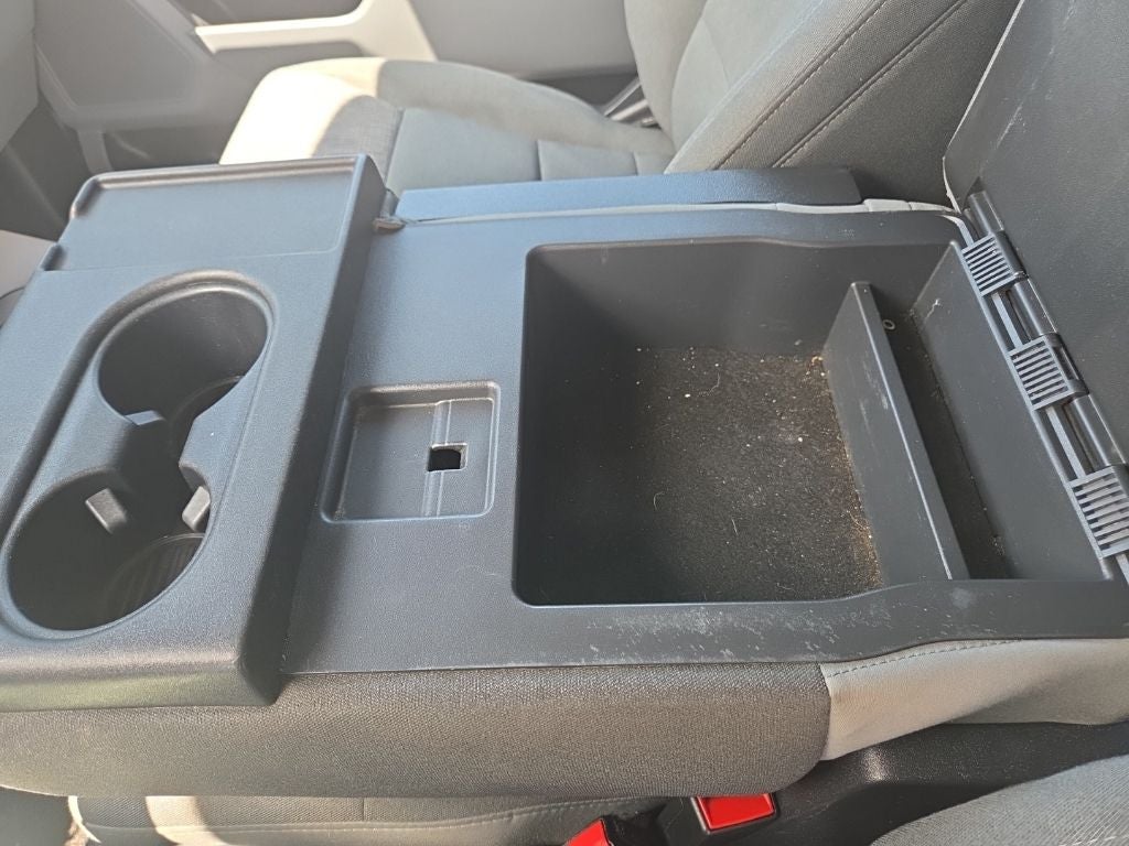 2022 Ford F-150 Base