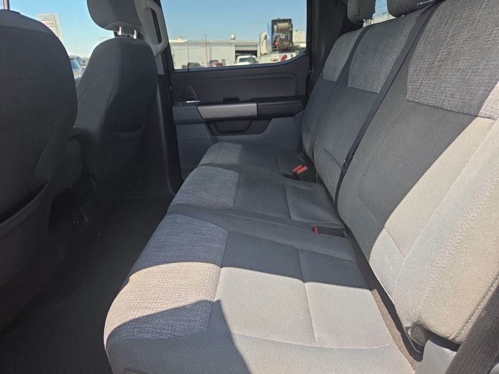 2022 Ford F-150 Base