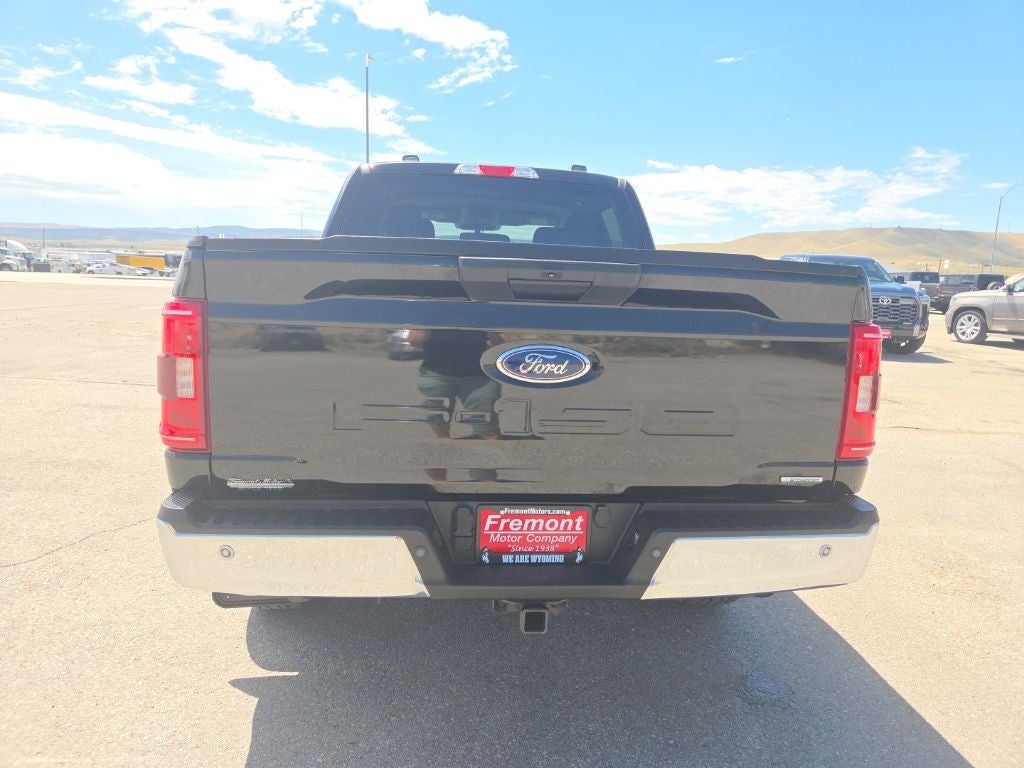 2022 Ford F-150 Base