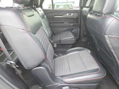 2025 Ford Explorer ST-Line 4WD