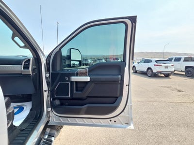 2018 Ford F-250SD Lariat 160"