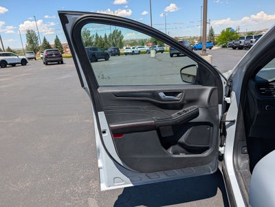 2025 Ford Escape ST-Line Select