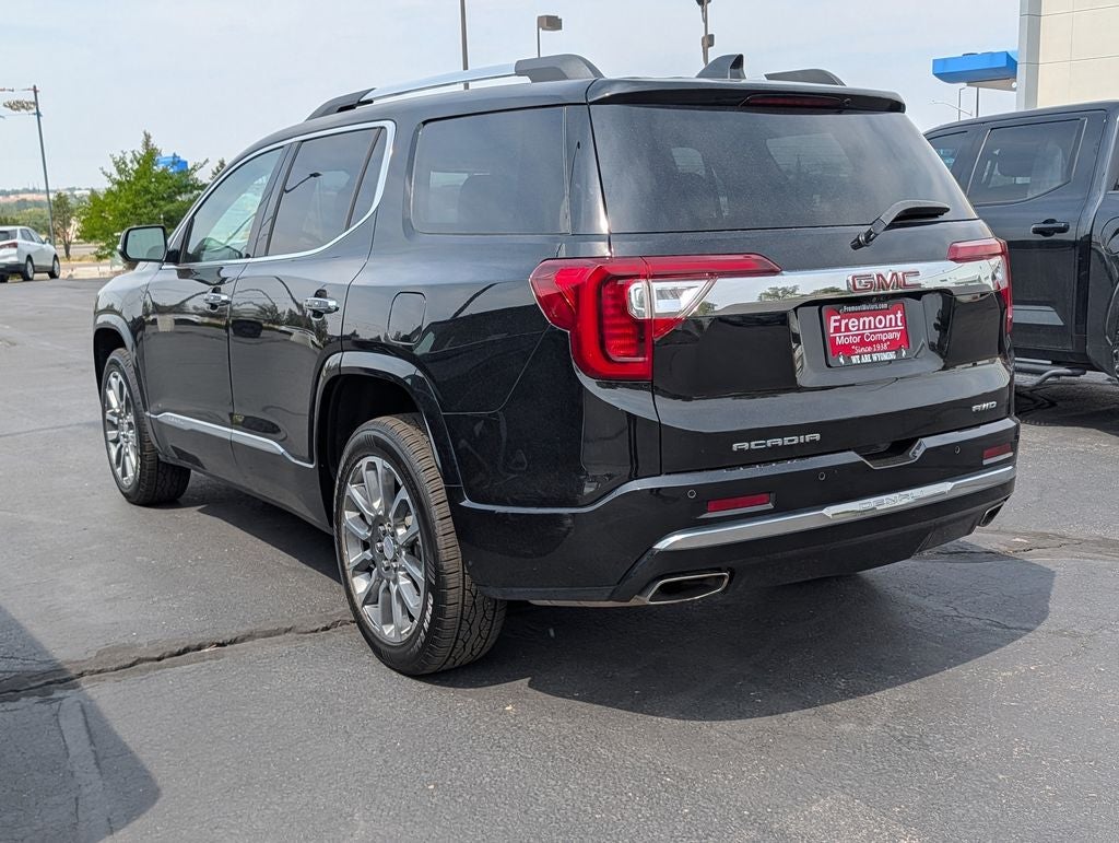 2022 GMC Acadia Denali