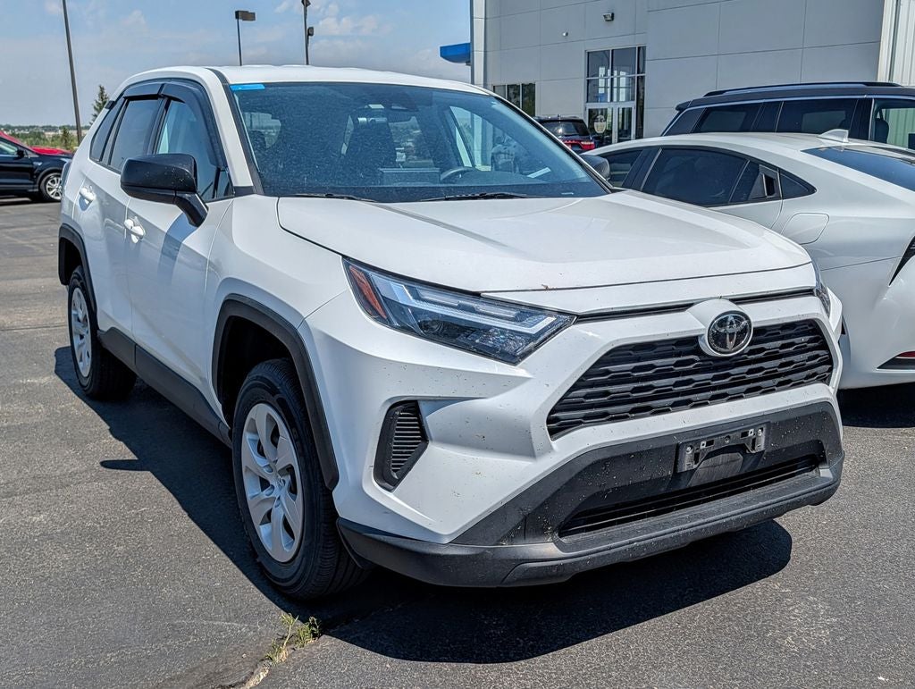 2024 Toyota RAV4 LE