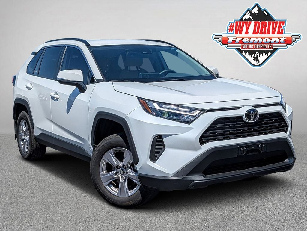 2025 Toyota RAV4 XLE AWD
