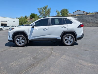 2025 Toyota RAV4 XLE AWD