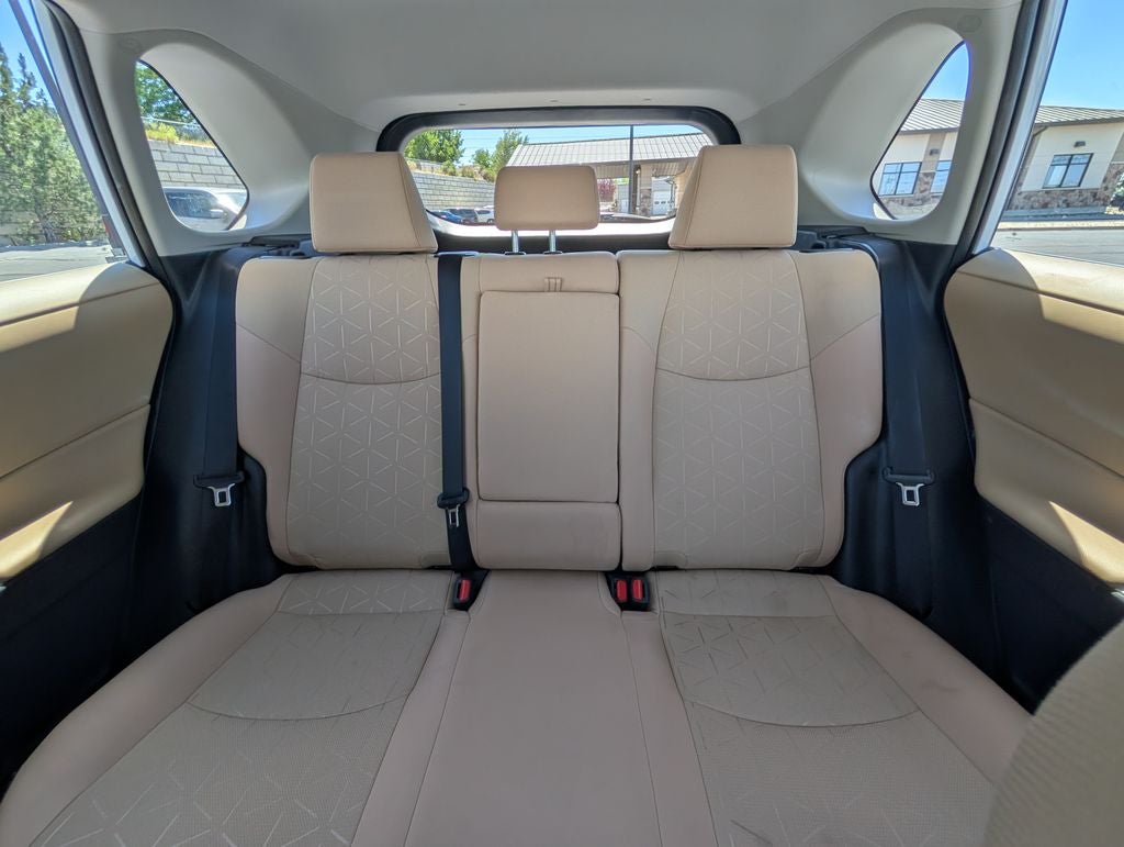2025 Toyota RAV4 XLE AWD