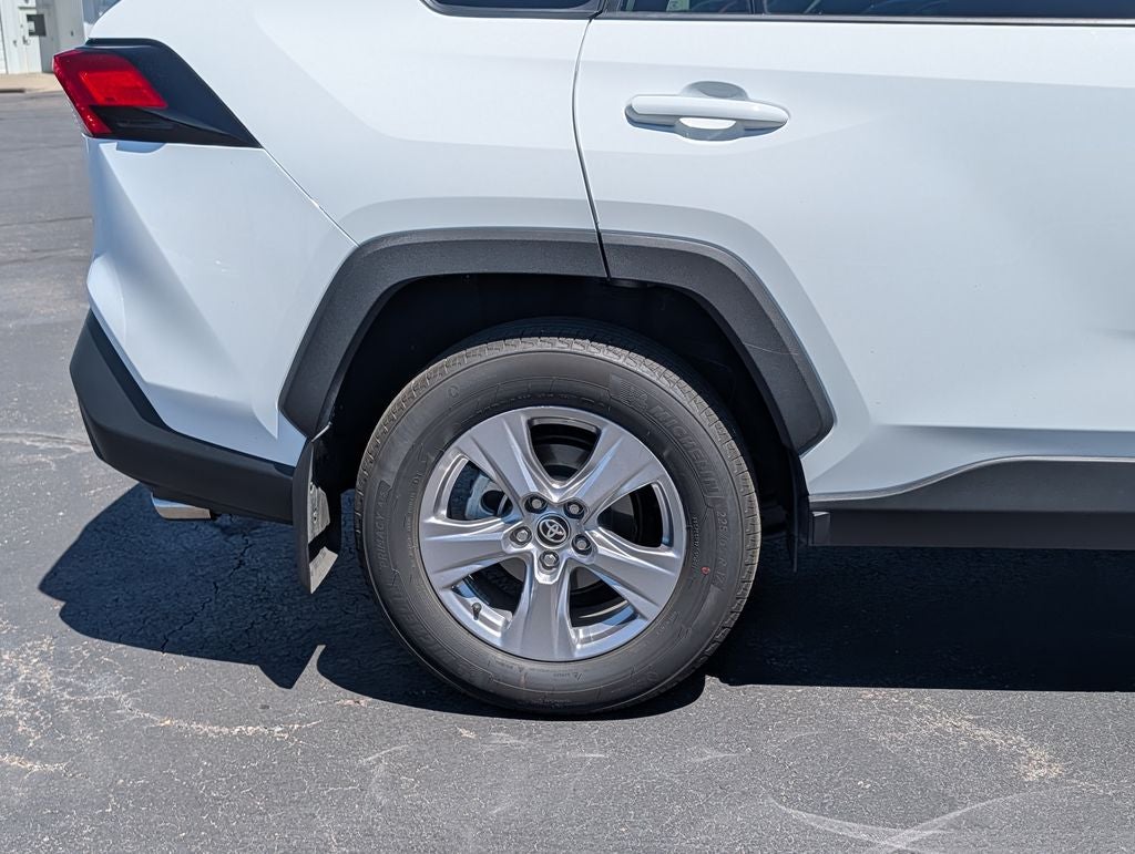 2025 Toyota RAV4 XLE AWD
