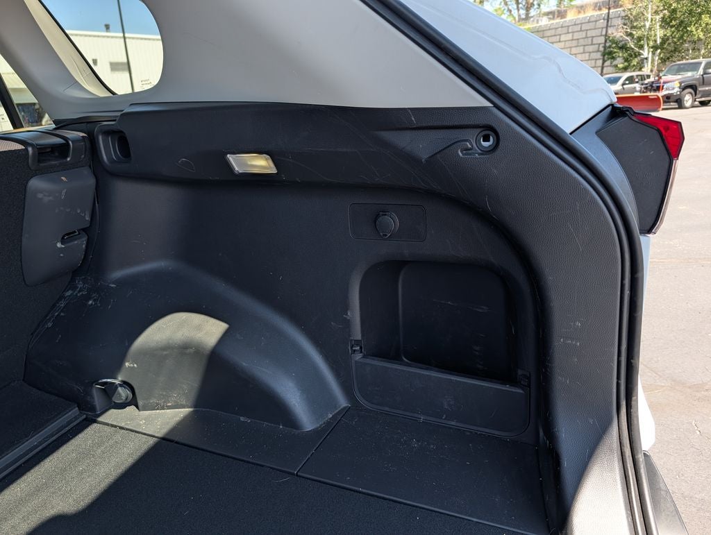 2025 Toyota RAV4 XLE AWD