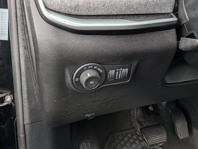 2025 Jeep Compass Latitude W/Sunroof