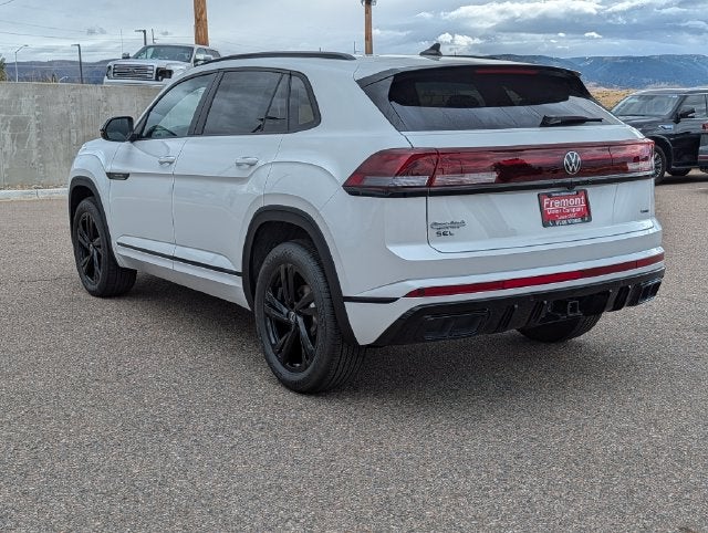 2026 Volkswagen Atlas Cross Sport SEL R-Line Black