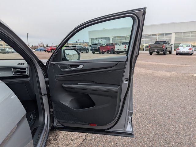 2026 Volkswagen Atlas Cross Sport 2.0T SEL