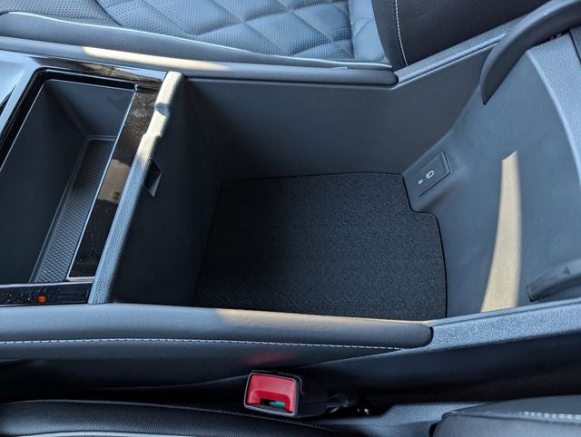 2026 Volkswagen Atlas Cross Sport SEL Premium R-Line