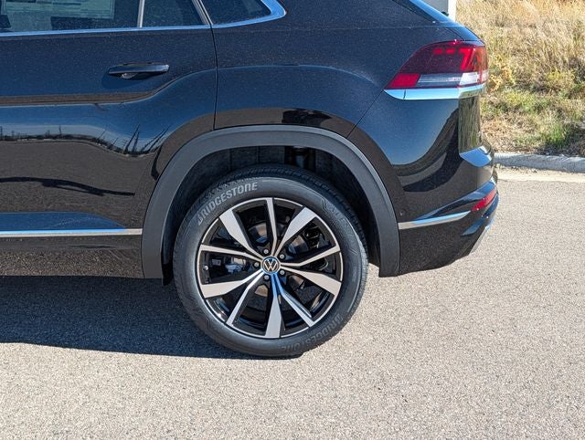 2026 Volkswagen Atlas Cross Sport SEL Premium R-Line