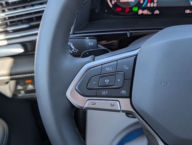 2026 Volkswagen Atlas Cross Sport SEL Premium R-Line