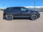 2026 Volkswagen Atlas Cross Sport SEL Premium R-Line