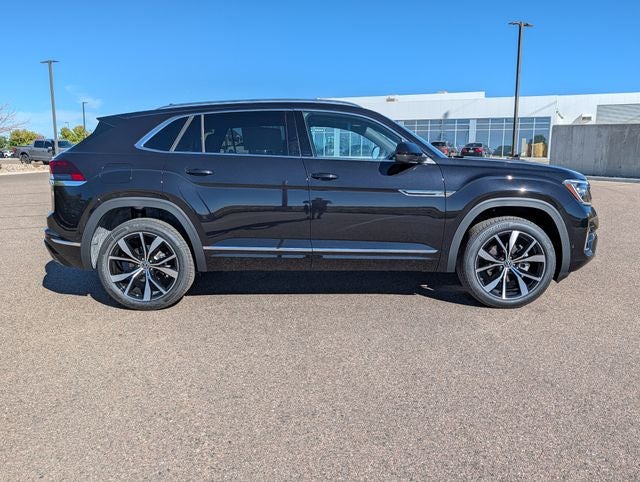2026 Volkswagen Atlas Cross Sport SEL Premium R-Line