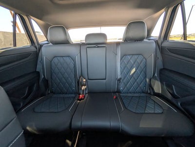 2026 Volkswagen Atlas Cross Sport SEL Premium R-Line